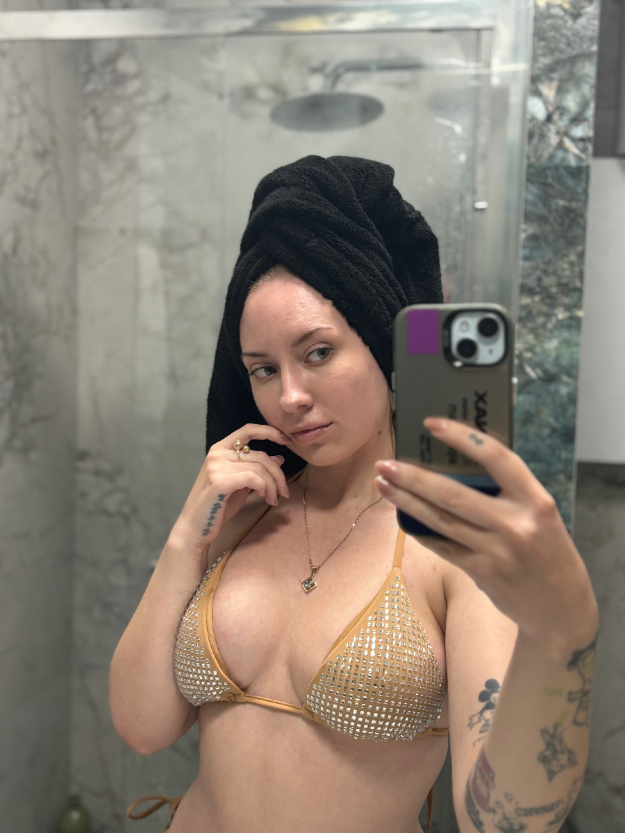 Nude girl KateV in Athens