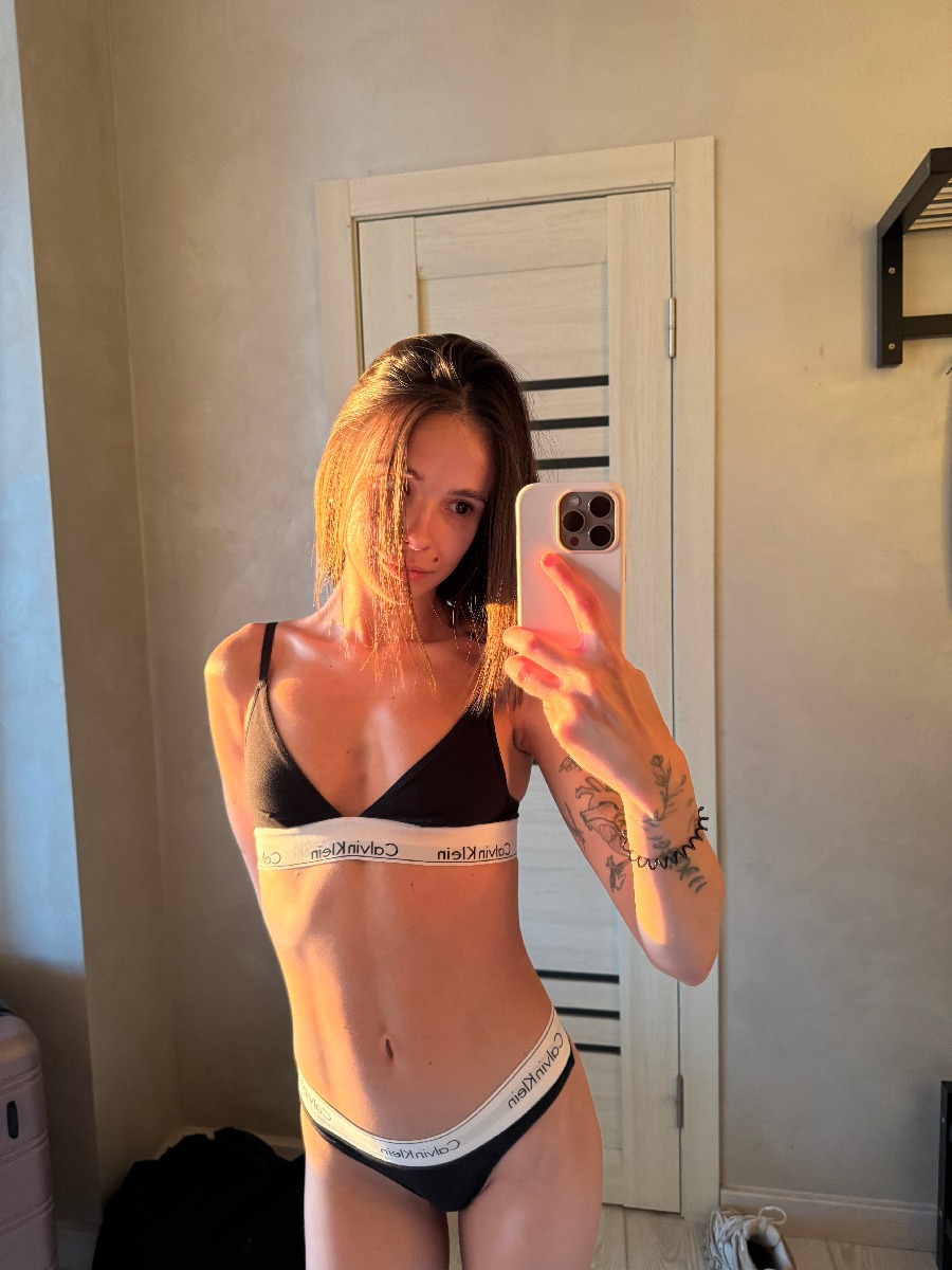 Photo Tina in Athens